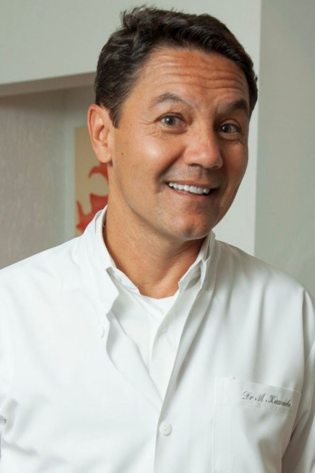 Dr. A. Kamada Cossoniche